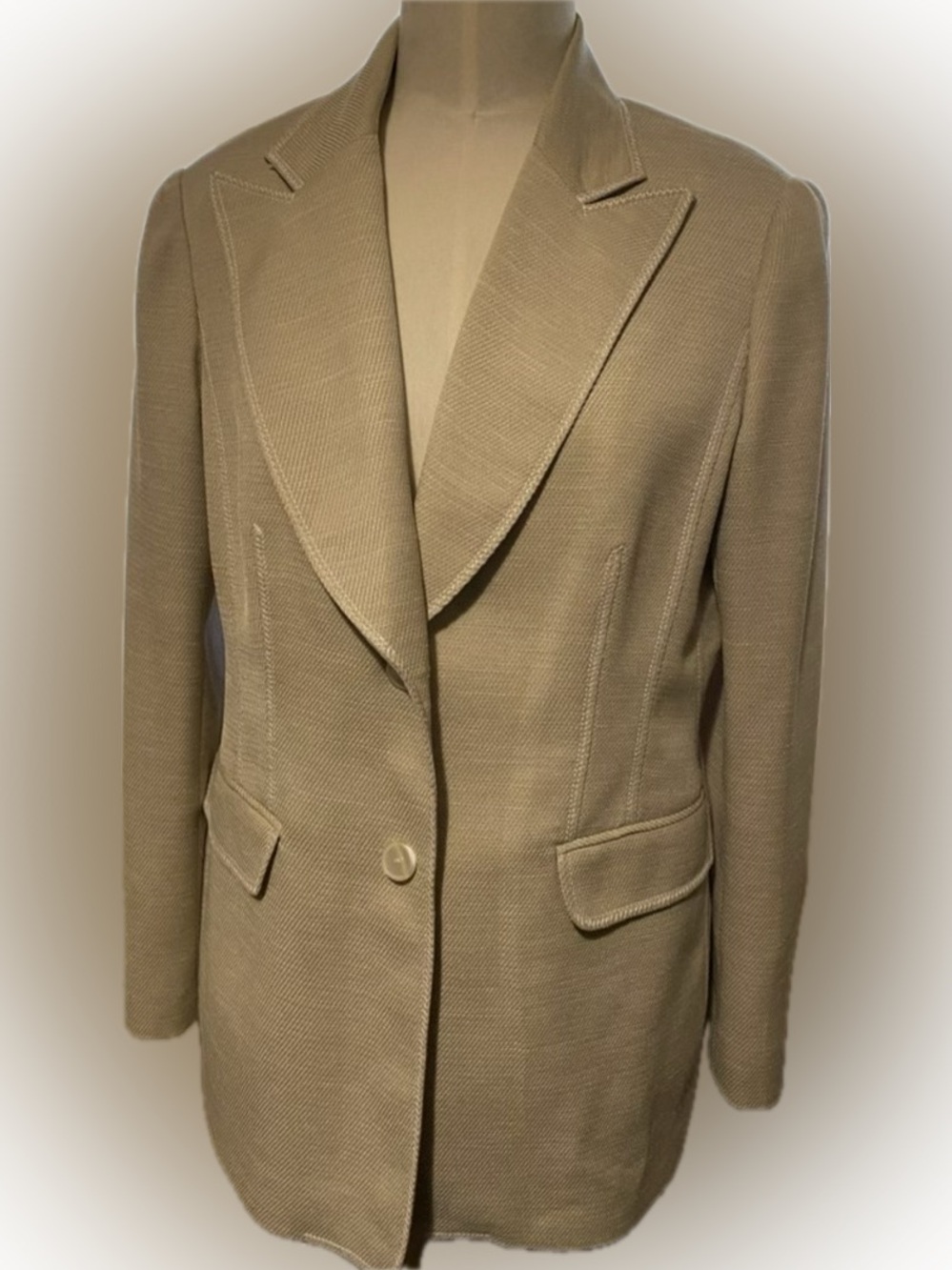 Tailored Cream Women's Blazer Jacket